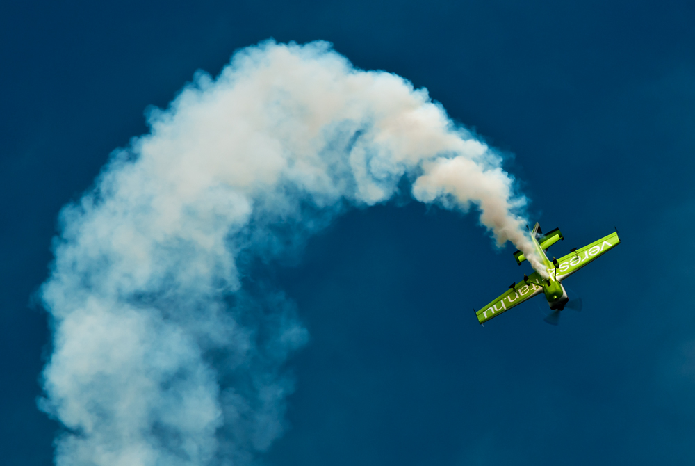 095_Kecskemet_Air Show_Zoltan Veres na Extra 300S.jpg